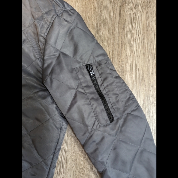 Mens American Rag gray quilted jacket size Large - Picture 3 of 6